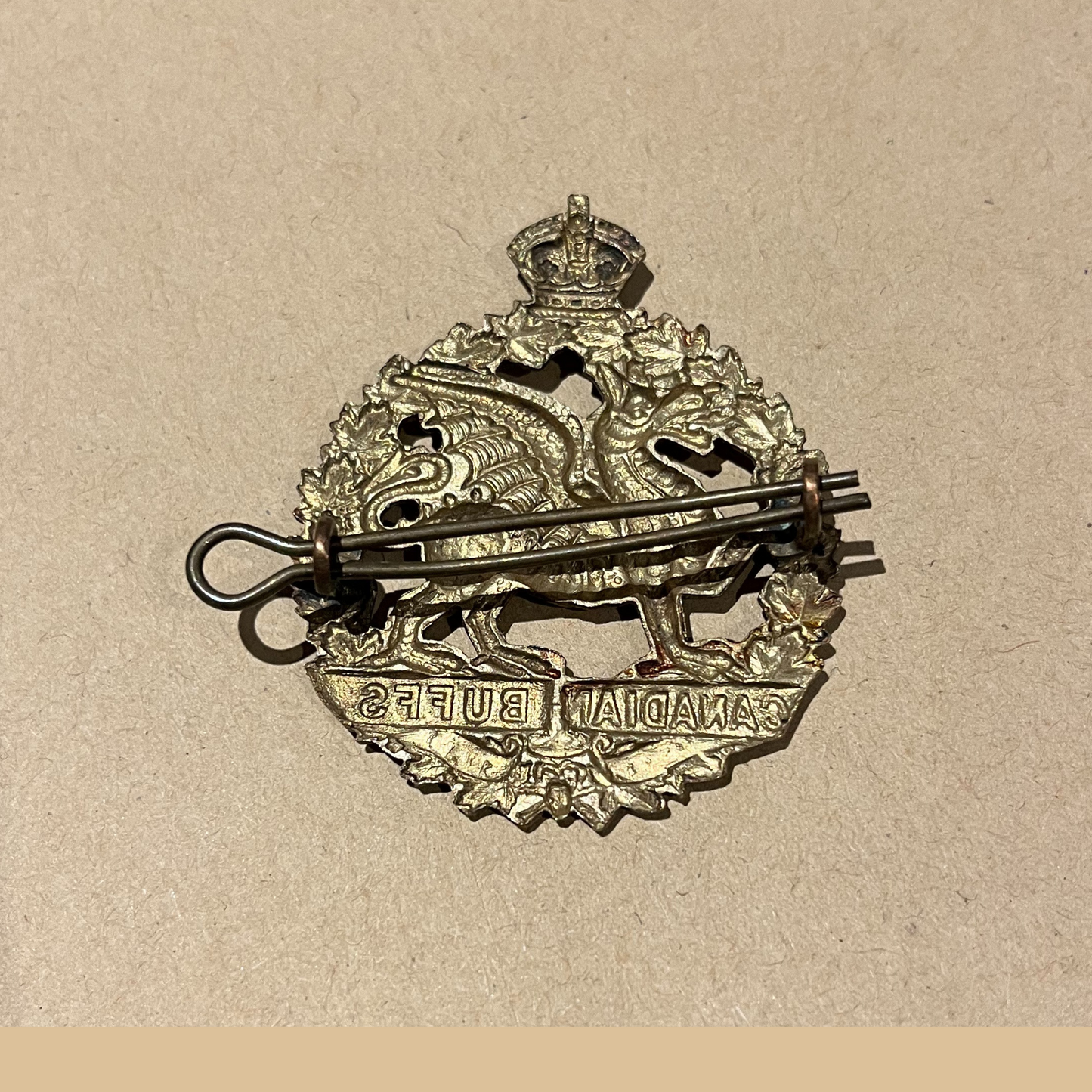 Gradia Militaria - WW1 198th Infantry Battalion (Canadian Buffs) cap badge.