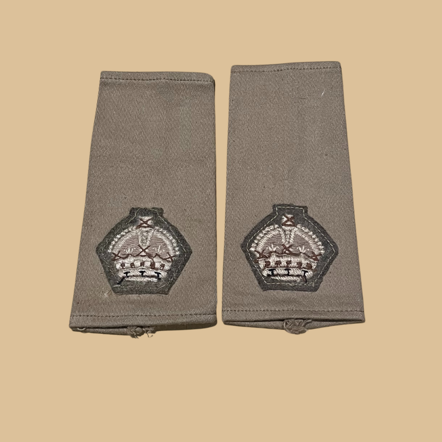 Gradia Militaria - WW2 British_Commonwealth majors tropical issue rank slides