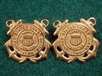Gradia Militaria - U.S Coast Guard Gilt Collar Badges