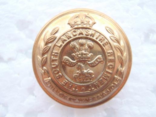 Gradia Militaria - K/C The South Lancashire Regt Button