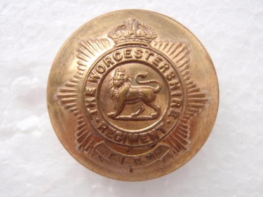 Gradia Militaria - The Worcestershire Regt 1881-1909 Button
