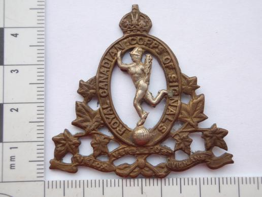 Gradia Militaria - WW11 Royal Canadian Corps of Signals Cap Badge