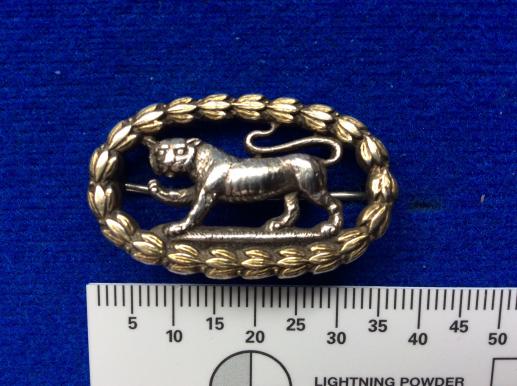 Gradia Militaria - Leicestershire Regiment Sweetheart badge