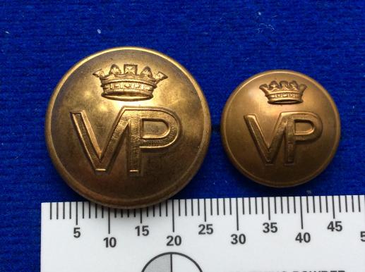 Gradia Militaria - Princess Patricia’s Canadian Light Infantry Buttons By Firmin