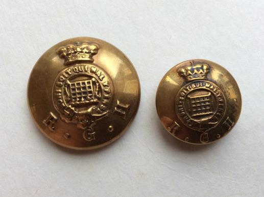Gradia Militaria - Royal Gloucestershire Hussars Brass Buttons