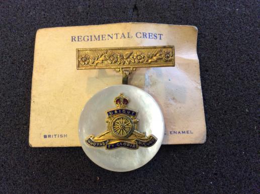 Gradia Militaria - Post 1902 Royal Artillery mother of Pearl Sweetheart on card