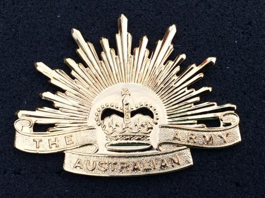 Gradia Militaria - Australian Military Forces Current issue Rising Sun Hat badge