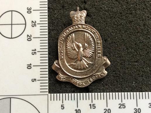 Gradia Militaria - 3rd/ 9th South Australia Mounted Rifles 1953/60 Collar