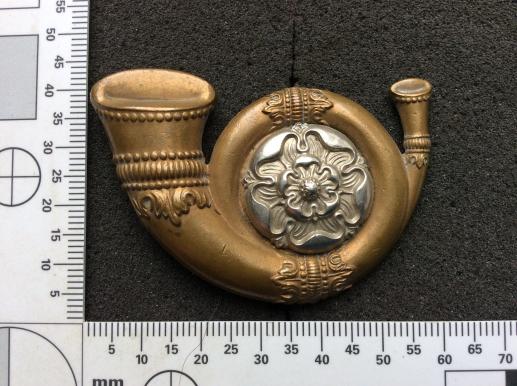 Gradia Militaria - Post 1881 K.OY.L.I Large ‘ smasher Hat’ badge