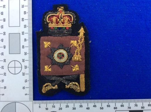 Gradia Militaria - Irish Guards Colour Sergeants Rank chevrons bullion badge