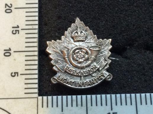 Gradia Militaria - WW2 Saskatoon Light Infantry sterling Sweetheart