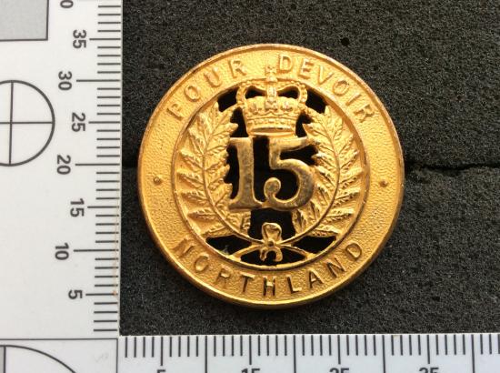 Gradia Militaria - Q/C Officers 15th North Auckland Regiment Gilt Cap badge