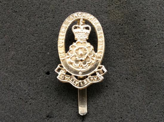Gradia Militaria - The Queens Lancashire Regiment Anodised Cap Badge