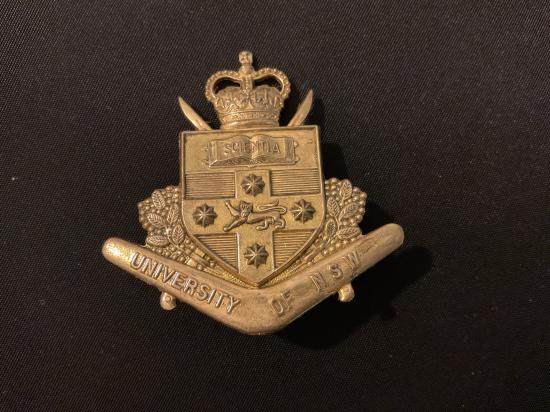 Gradia Militaria - University of New South Wales Regiment cap badge