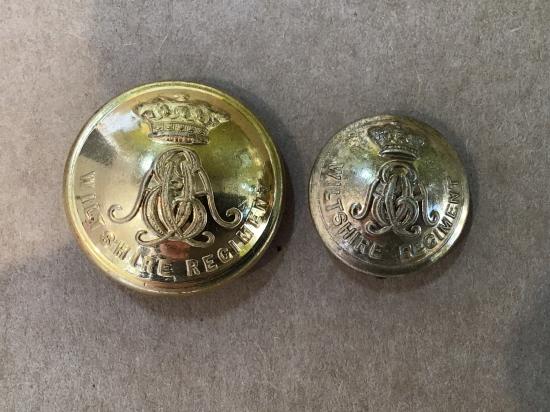 Gradia Militaria - The Wiltshire Regiment officers buttons