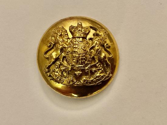 Gradia Militaria - Q.V.C 2 part officers gilt General Service button by Jennens