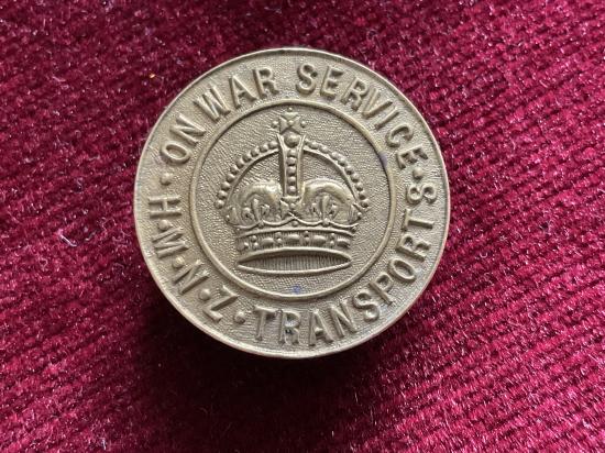 Gradia Militaria - WW1 H.M.N.Z TRANSPORTS ON WAR SERVICE lapel badge