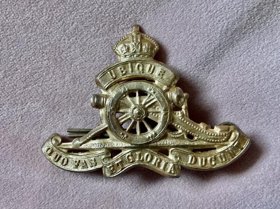 Gradia Militaria - WW2 Royal Canadian Artillery O.Rs cap badge