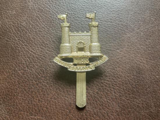 Gradia Militaria - Anodised Loyal Suffolk Hussars all gold finish cap badge