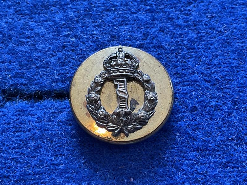 Gradia Militaria - 1st Punjab Regt Mess dress waistcoat button, silver & gilt