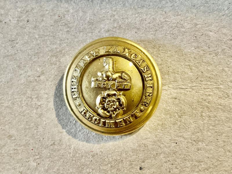 Gradia Militaria - THE EAST LANCASHIRE REGIMENT officers button