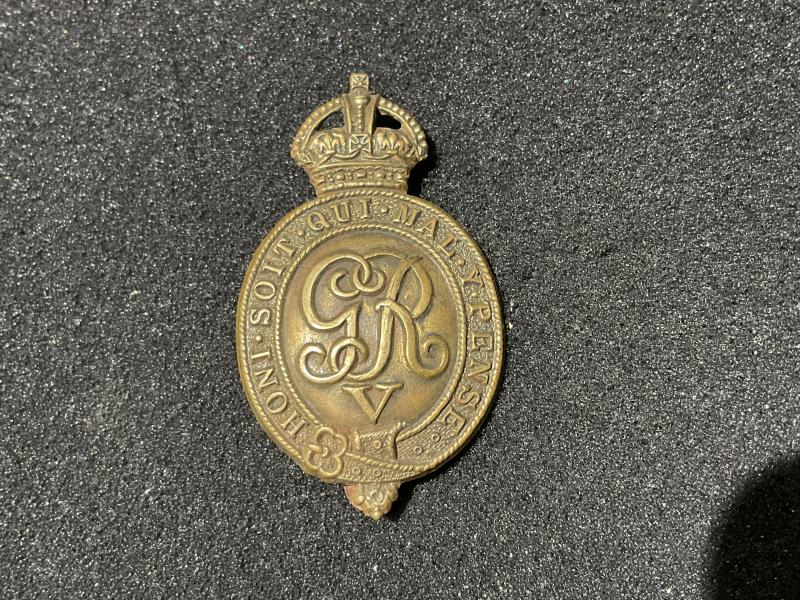 Gradia Militaria - Household Battalion cap badge circa 1916