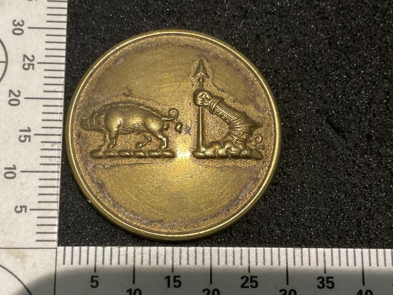 Gradia Militaria - Hog & knights armoured arm Hunt/Livery button