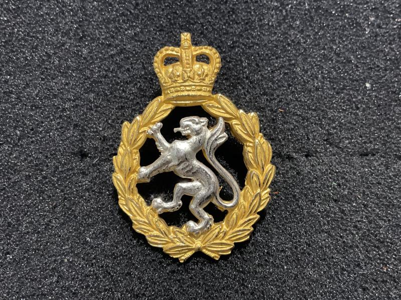 Gradia Militaria - Post 1952 W.R.A.C Officers cap badge by Gaunt