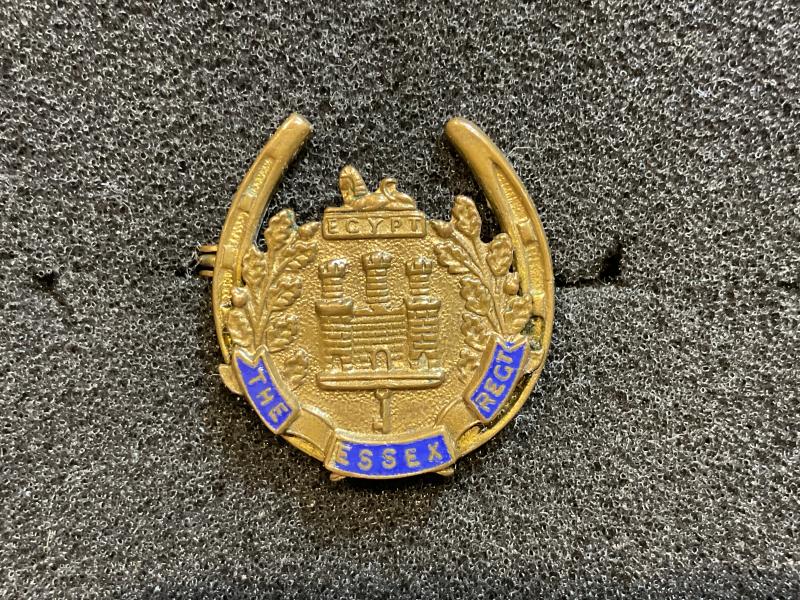 Gradia Militaria - The Essex Regiment gilt and enamel sweatheart