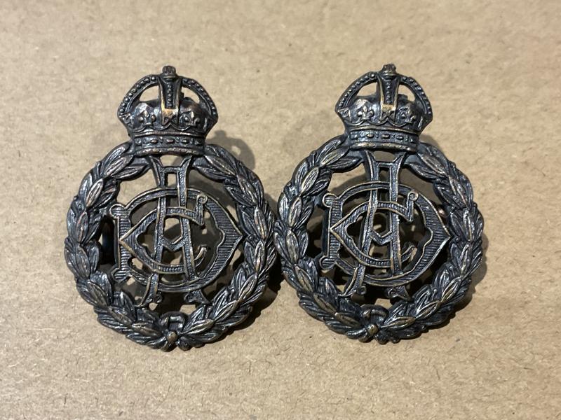 Gradia Militaria - WW1/2 Army Dental Corps O.S.D collar badges