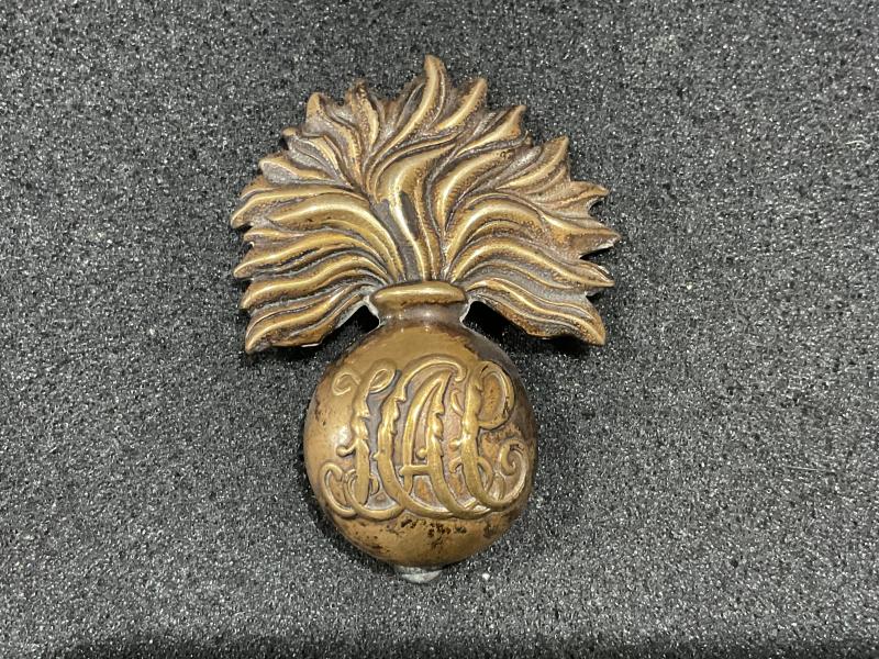 Gradia Militaria - WW1 H.A.C Brass cap badge