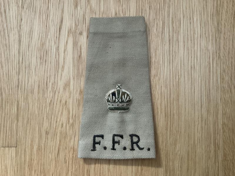 Gradia Militaria - WW2 Majors F.F.R cloth shoulder rank slider