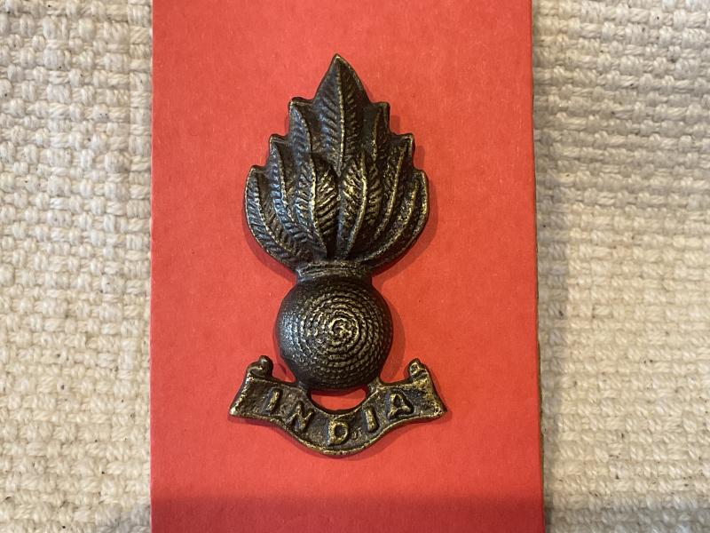 Gradia Militaria - WW2 Indian Engineers blackened brass beret / collar badge