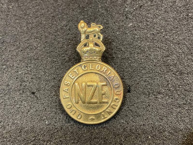 Gradia Militaria - WW1 Gaunt, NZE (New Zealand Engineers) cap badge