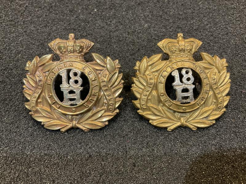 Gradia Militaria - QVC 18th Hussars collar badges