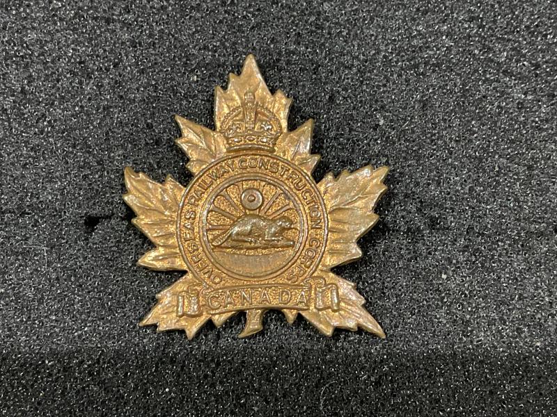 Gradia Militaria - WW1 C.E.F Railway Construction Corps collar badge