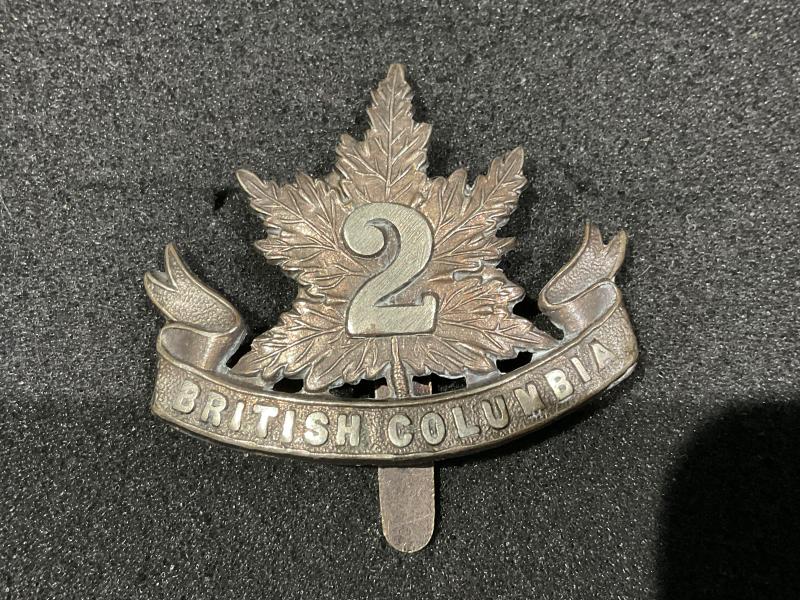Gradia Militaria - WW1 CEF 30th Inf Btn / 2nd B.C Officers cap badge