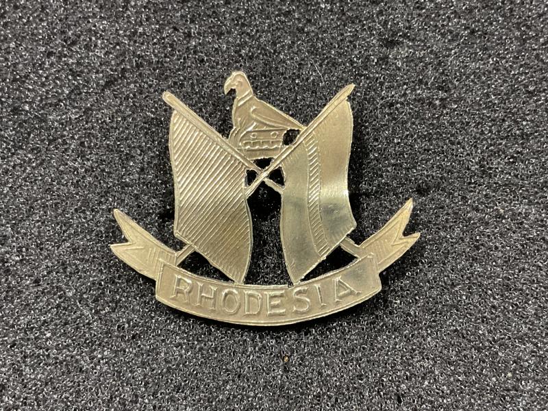 Gradia Militaria - WW2 Southern Rhodesia No1 Signal Company ,named cap badge