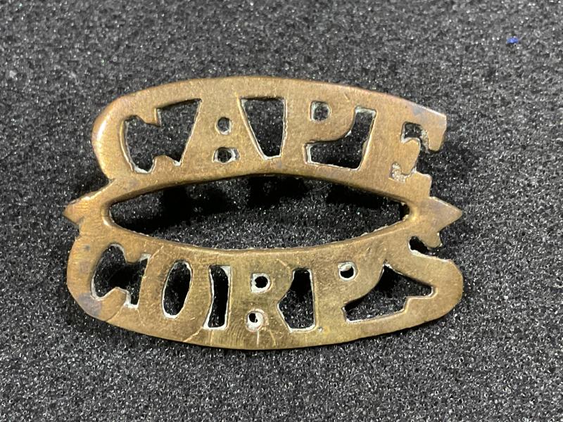 Gradia Militaria - WW1 South African Cap Corps brass shoulder title