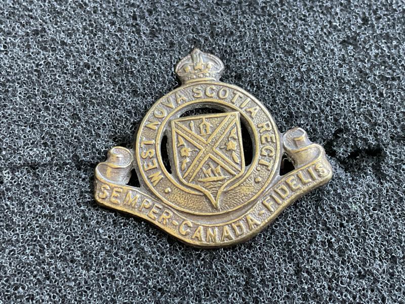 Gradia Militaria - Canadian West Nova Scotia Regiment collar