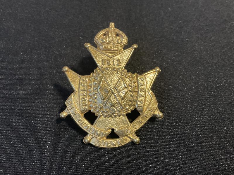 Gradia Militaria - WW1 New Zealand Signals Corps cap badge