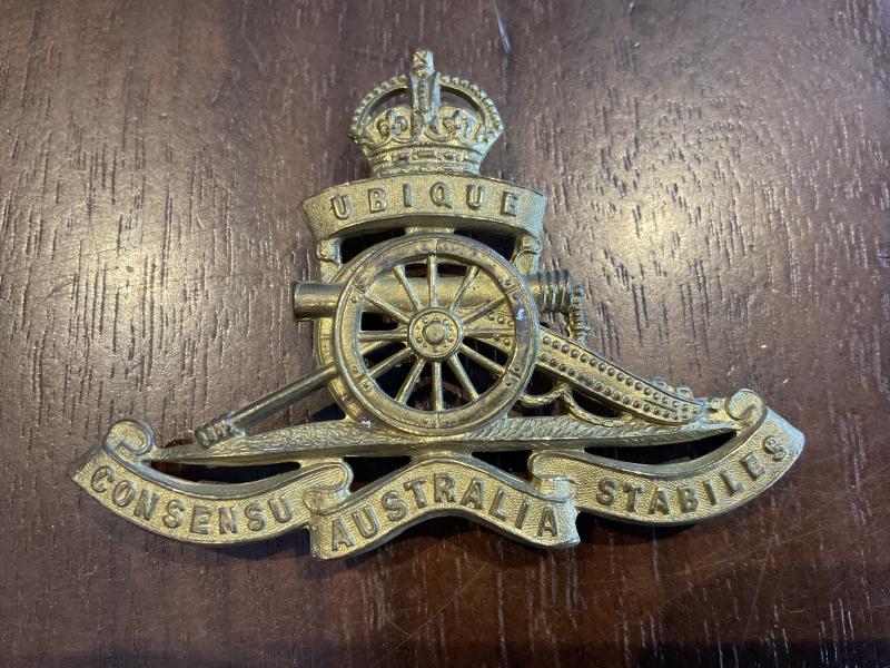 Gradia Militaria - WW2 Royal Australian Artillery cap badge