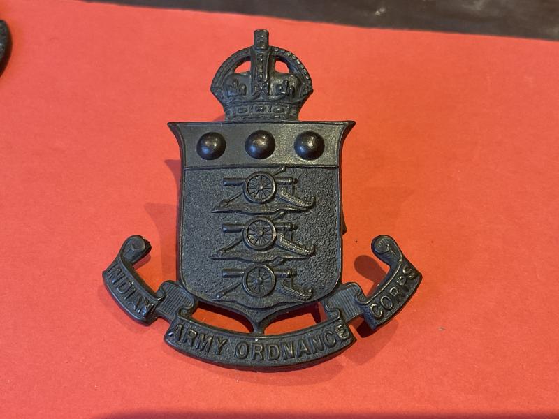 Gradia Militaria - WW2 I.A.O.C Officers Service Dress cap badge