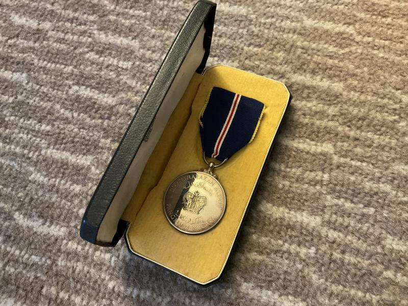 Gradia Militaria - Malaysia; Order of the Defender of the Realm medal.