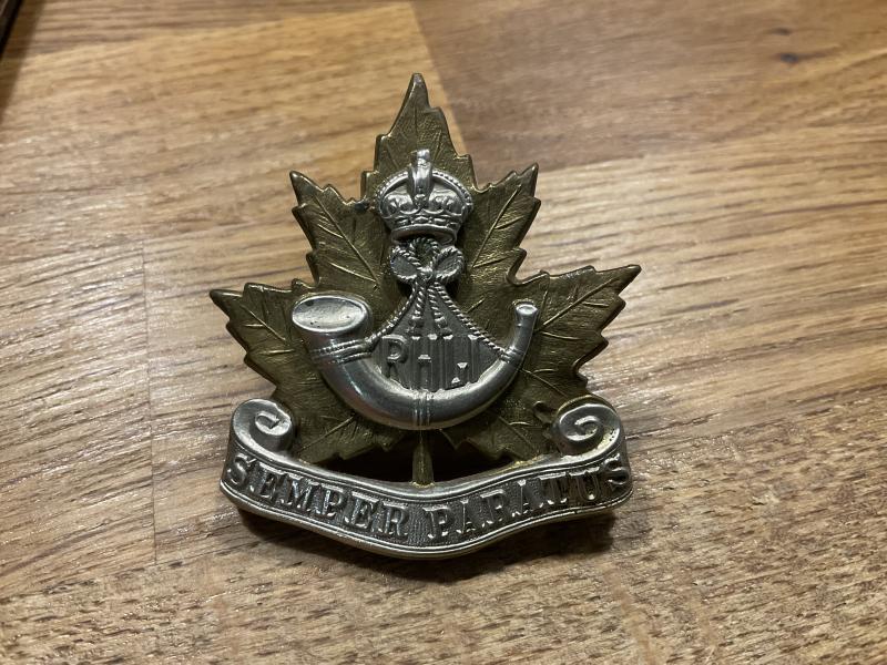 Gradia Militaria - K/C Canadian Royal Hamilton Light Infantry cap badge