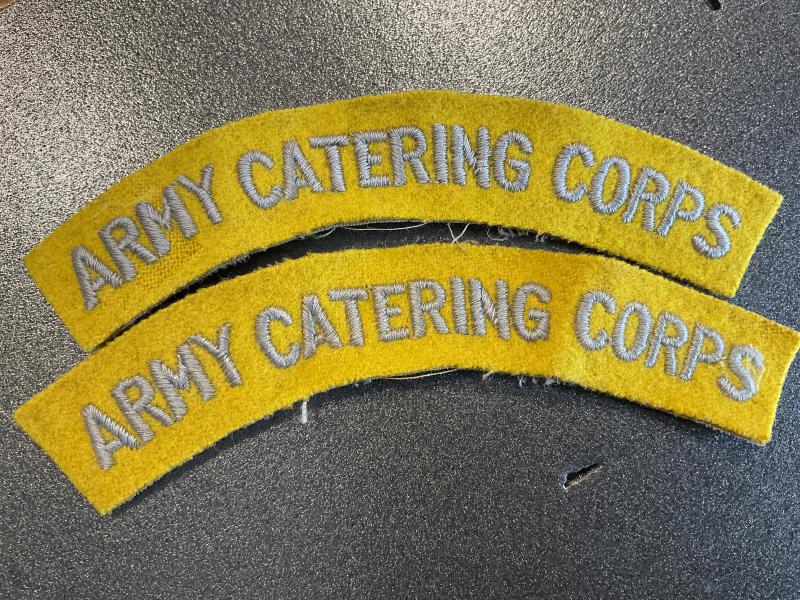 Gradia Militaria - Army Catering Corps (ACC) cloth shoulder titles