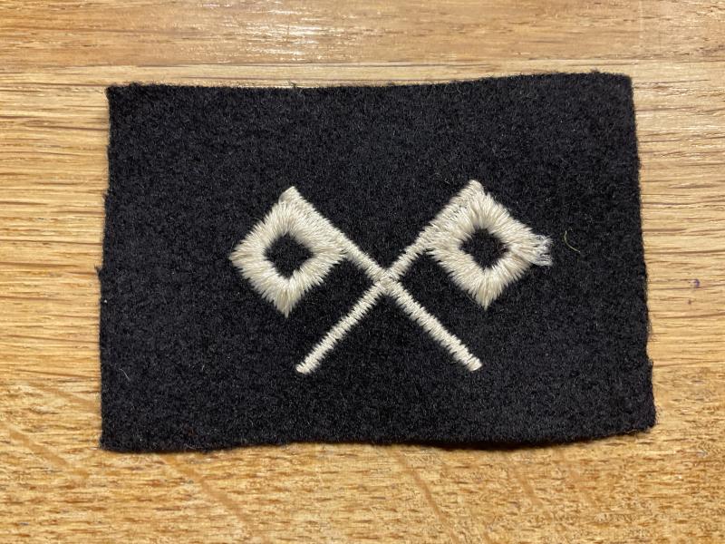 Gradia Militaria - WW2 USN Signallers qualification sleeve badge