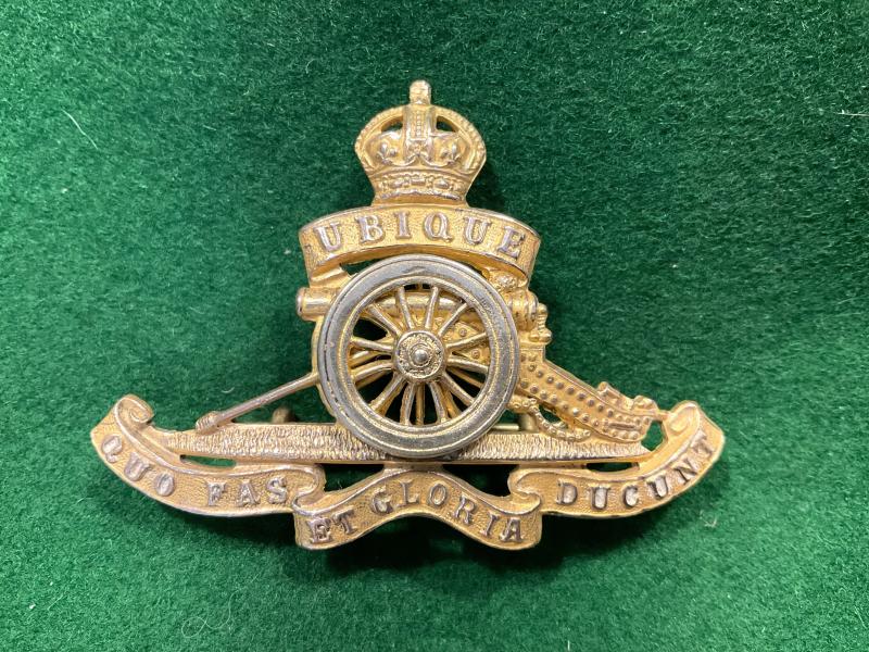 Gradia Militaria - Post 1902 Royal Artillery officers gilt cap badge