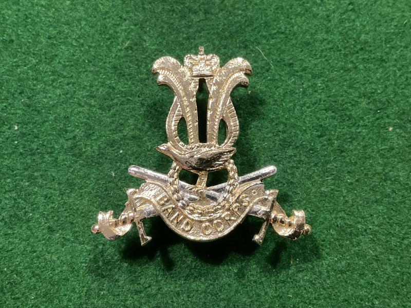 Gradia Militaria - Australian Band Corps anodised collar badge.