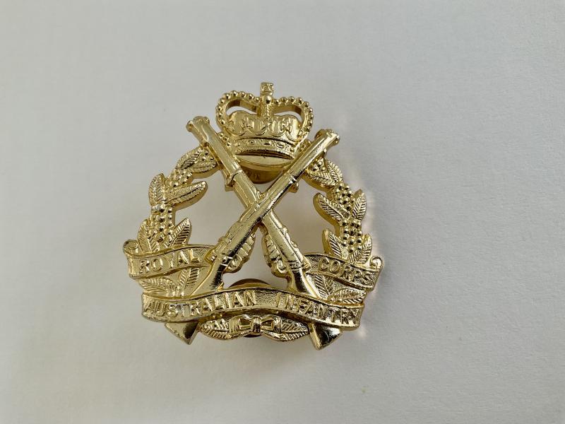 Gradia Militaria - 1960s Royal Australian Infantry Corps anodised cap badge.